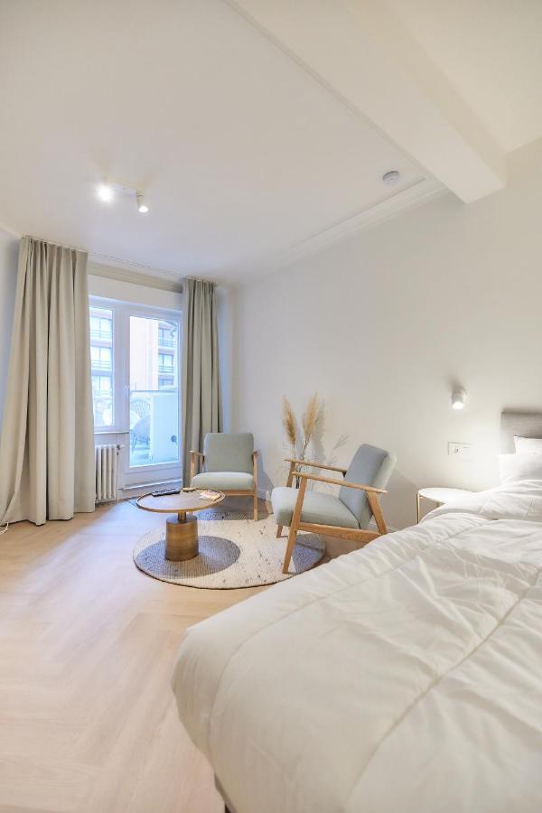 Studio By Juliz - Top Location At The Beach & In City Center! Ostende Exterior foto